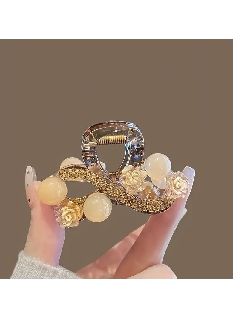 Goolsky مشبك شعر أنيق من الأكريليك على شكل زهرة، تصميم بسيط مع لمسات من الأحجار الكريمة، إكسسوار شعر بتصميم زهري للنساء، مشبك قرش متوسط الحجم متعدد الاستخدامات لعيد الحب - عبوة واحدة - Image 4