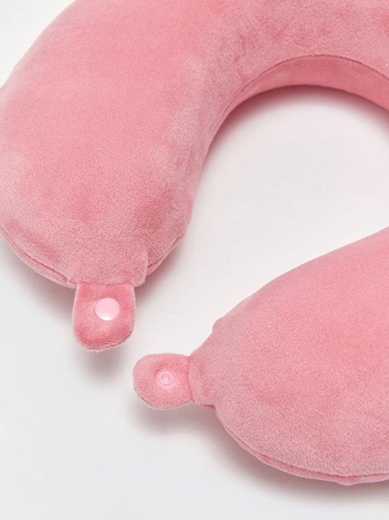 Soft Fiber Travel Pillow U Shape Travel and Enjoy a Peaceful Sleep with Our Comfortable Pillow - With Gift Pajamas - Multicolor - Image 3