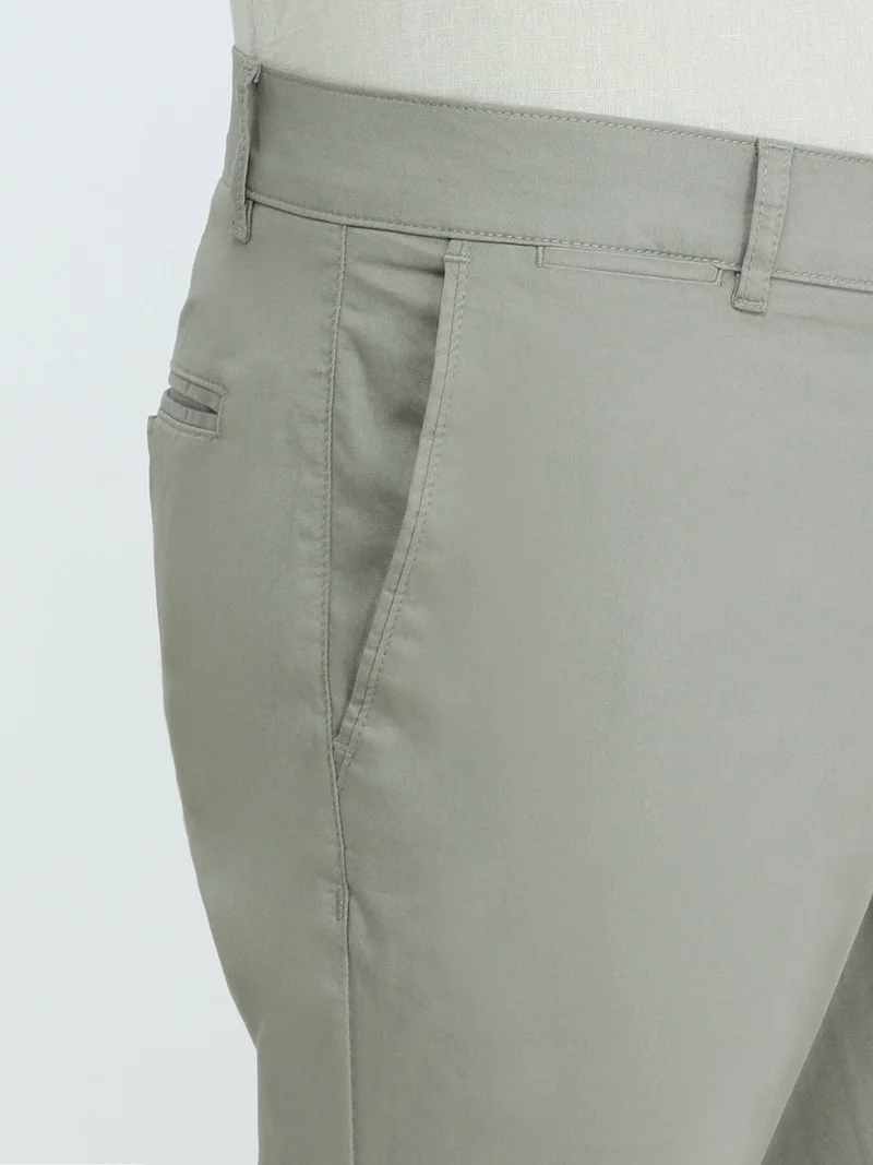 كيب Light Khaki Plain Woven Slim Fit Casual Cotton Blend Trousers