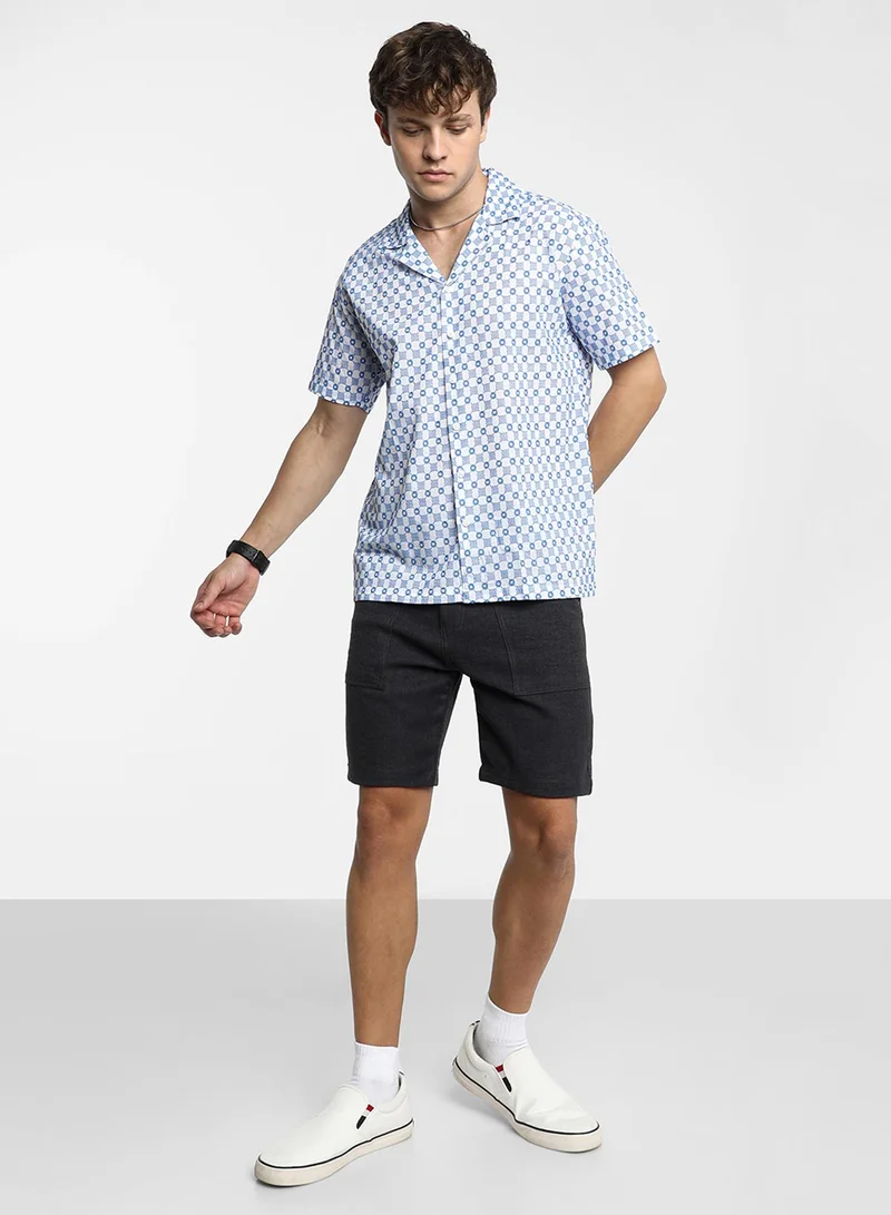 كامبوس سوترا Men's Chalk White & Prussian Blue Embroidered Checkered Shirt