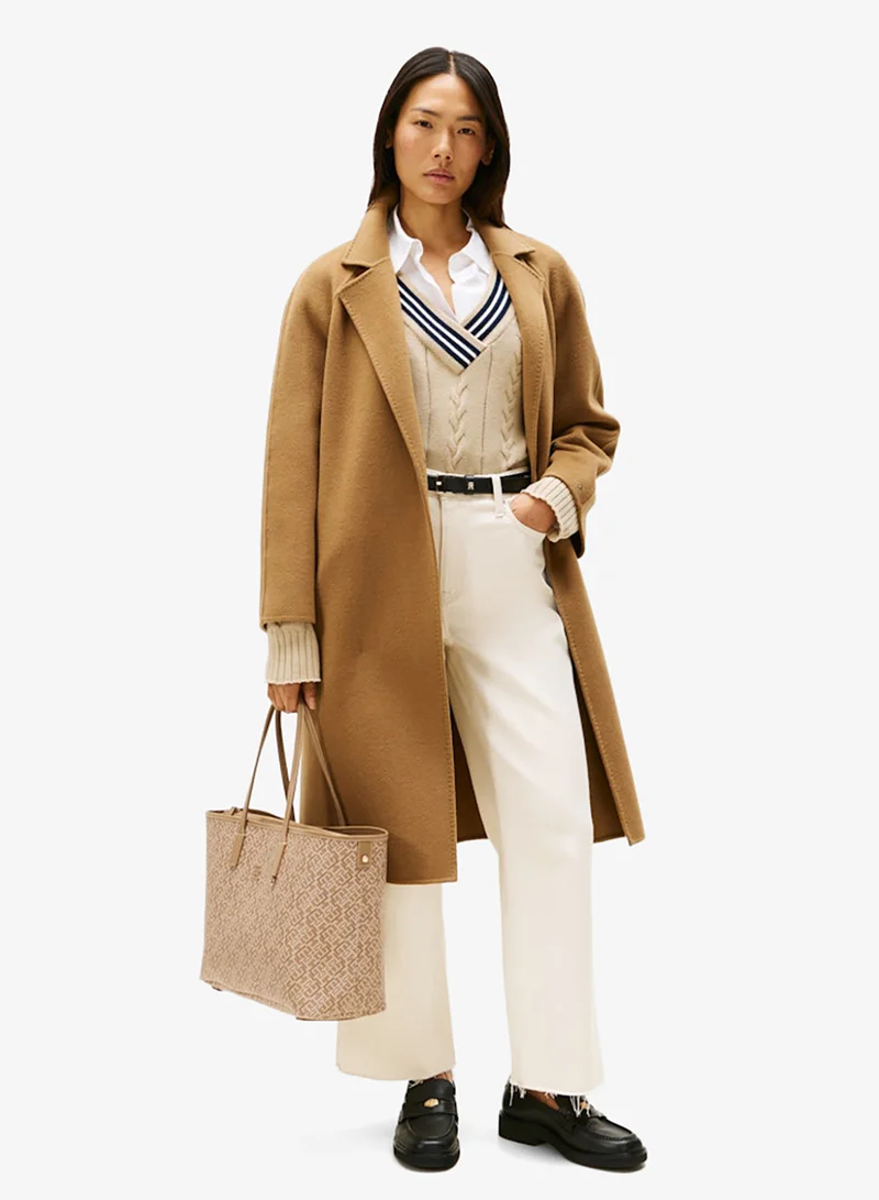 TOMMY HILFIGER  Monoplay Leather Tote for Women | Best Price UAE