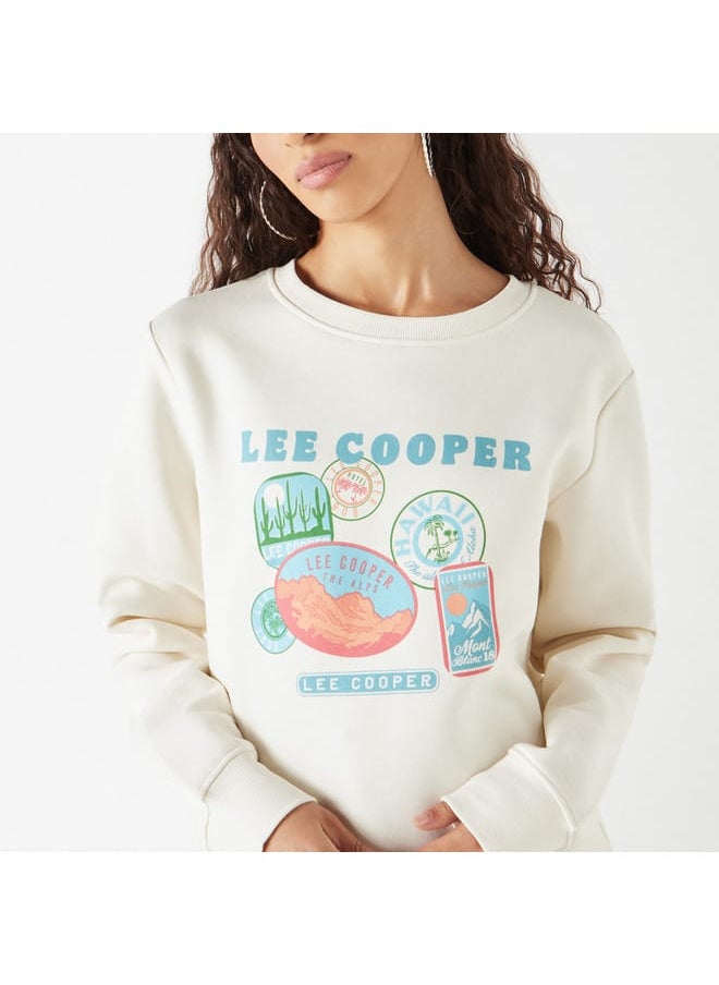 Lee Cooper Lee Cooper Logo Embossed Sweatshirt with Long Sleeves  - Image 4