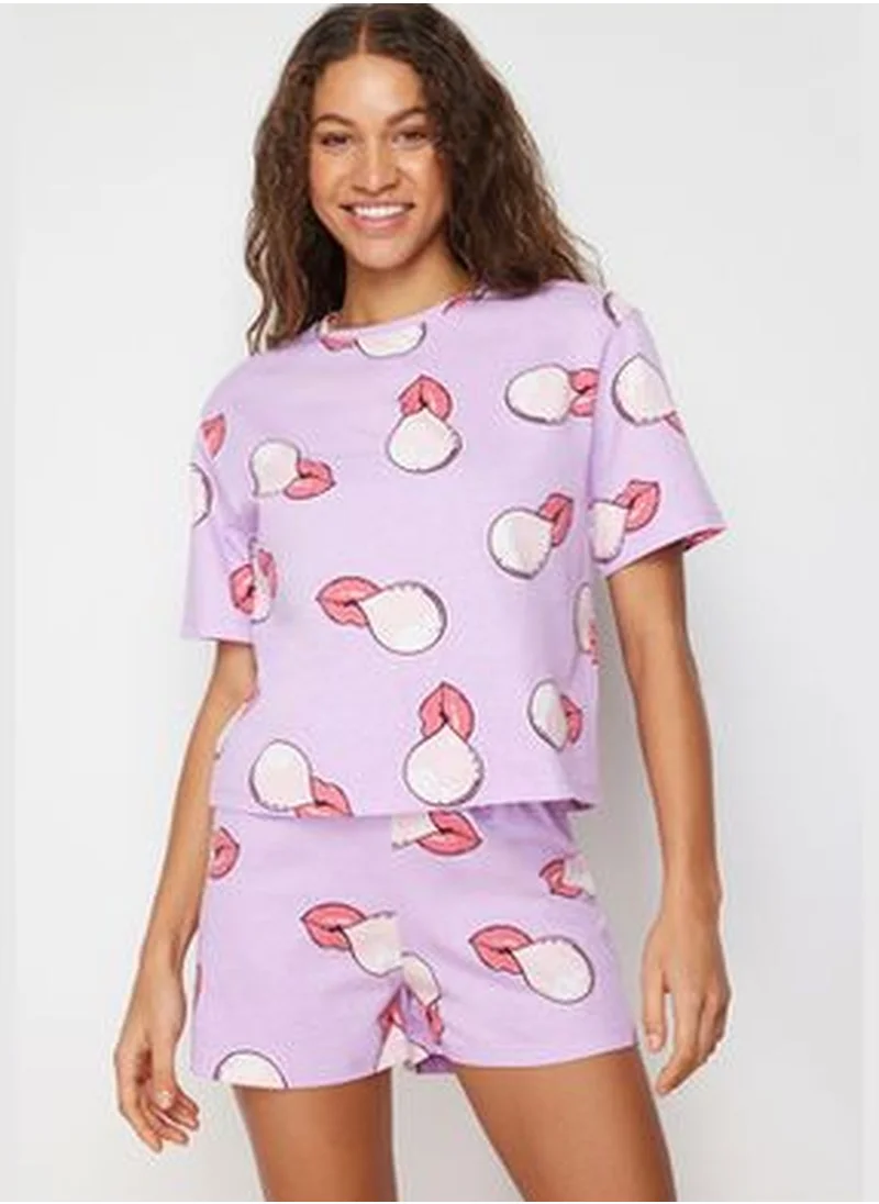 trendyol Lilac 100% Cotton Lip Printed Tshirt-Shorts Knitted Pajama Set THMSS24PT00040