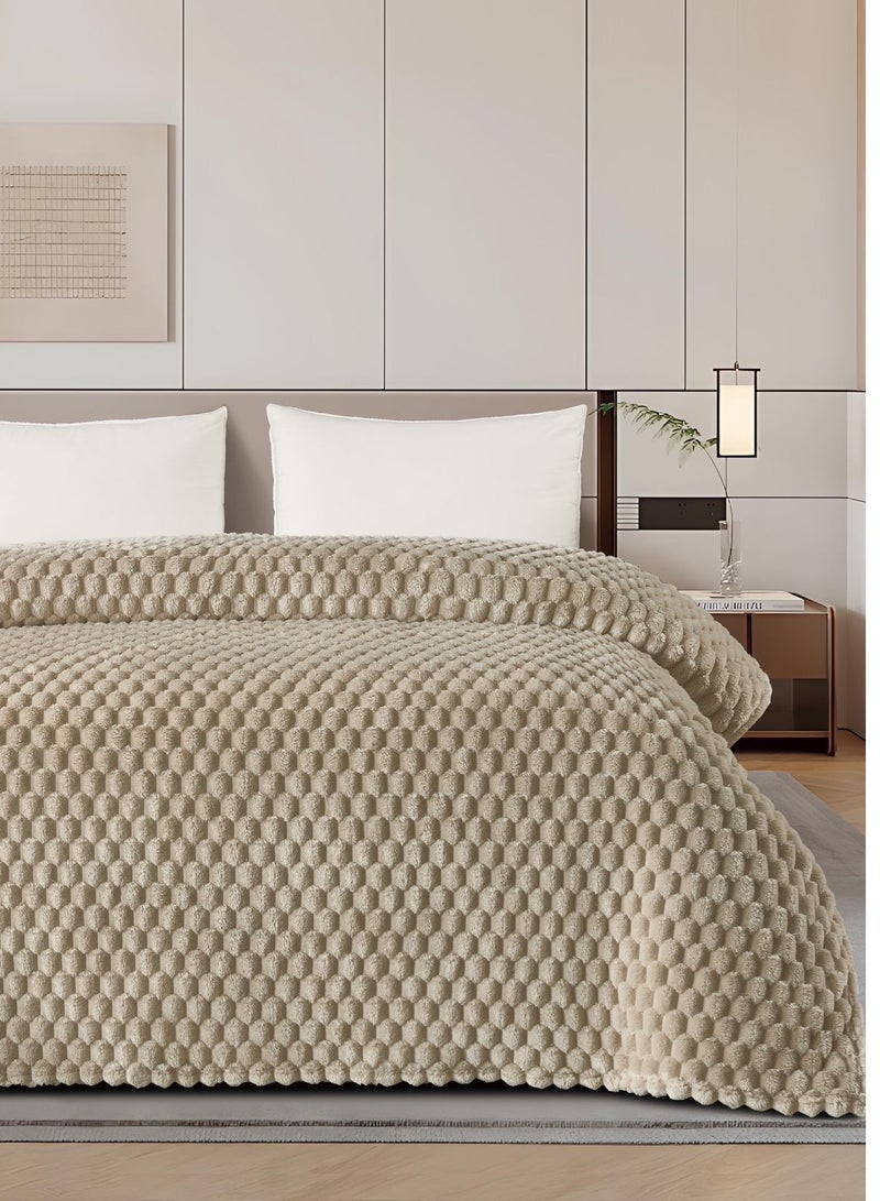 مينجلي بطانية سرير ناعمة الملمس محفر نفرين صيفي 1.8  كليو جرام مقاس كينج 220x200 سم - Image 2