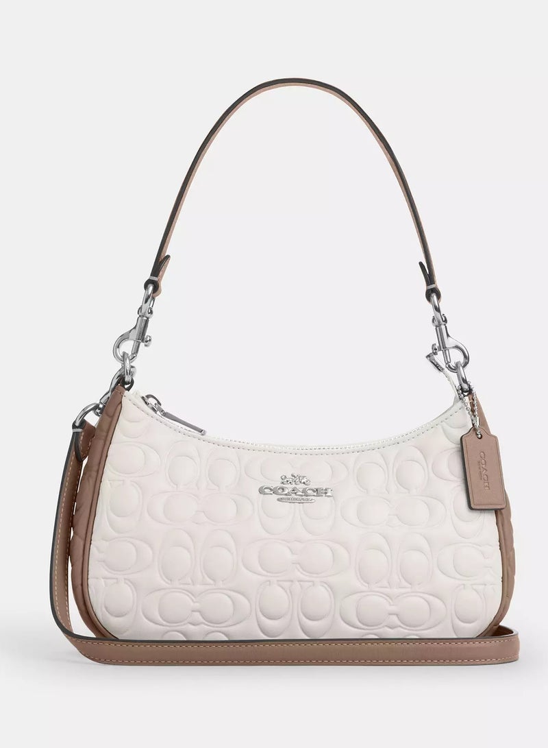 كوتش اوت ليت حقيبة كتف نسائية من Coach Teri مصنوعة من الجلد المميز، حقيبة يد نسائية، حقيبة هوبو نسائية، حقيبة توت نسائية، حقيبة سفر نسائية، بيضاء مميزة، 24 سم - Image 1