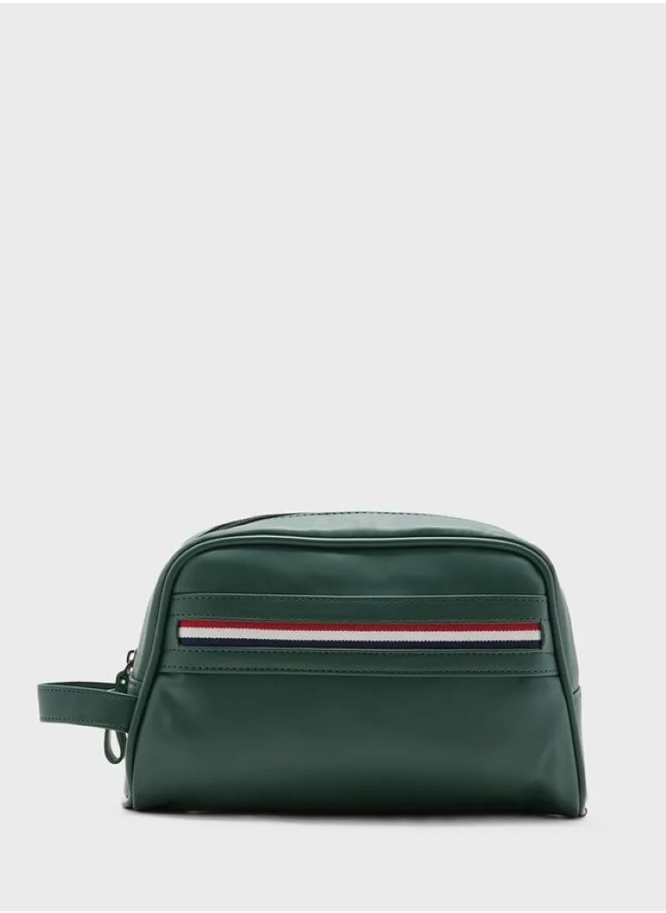 Seventy Five Men's Travels Wash Bag