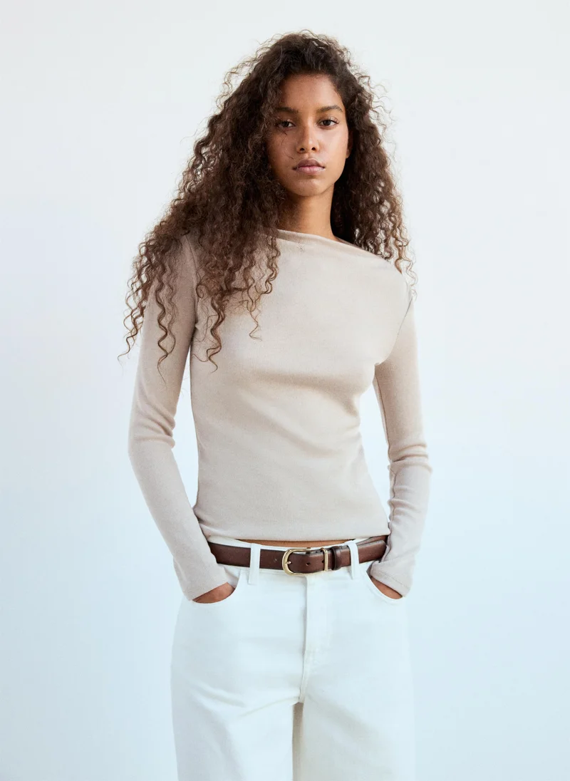 Long-Sleeved Boat-Neck T-Shirt