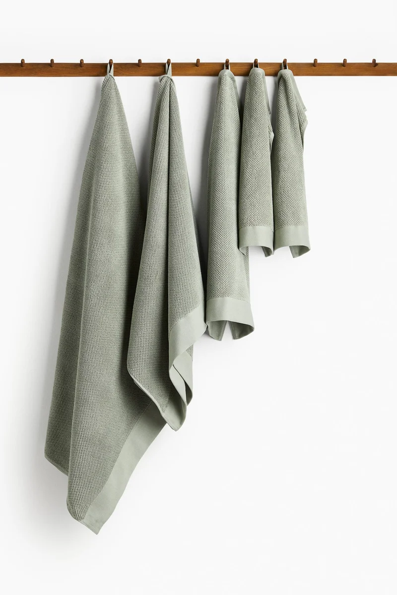 H&M Cotton terry hand towel
