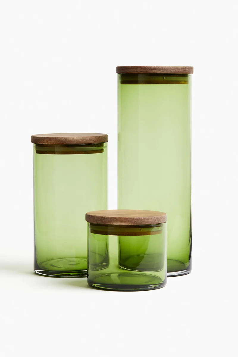 اتش اند ام وعاء زجاجي صغير بغطاء