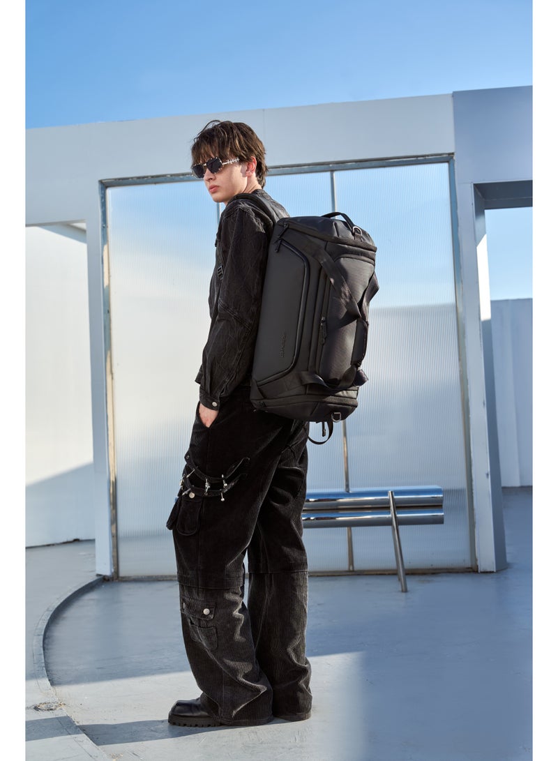 Arctic Hunter LXB00947 Large 3-in-1 Travel and Gym Duffel Bag that Converts into a Backpack for Men and Women, a Practical and Water-Resistant Travel Handbag with a 16-inch Laptop Sleeve, Separate Shoe Compartment, and Pockets for Personal Items and Toiletries - Image 3