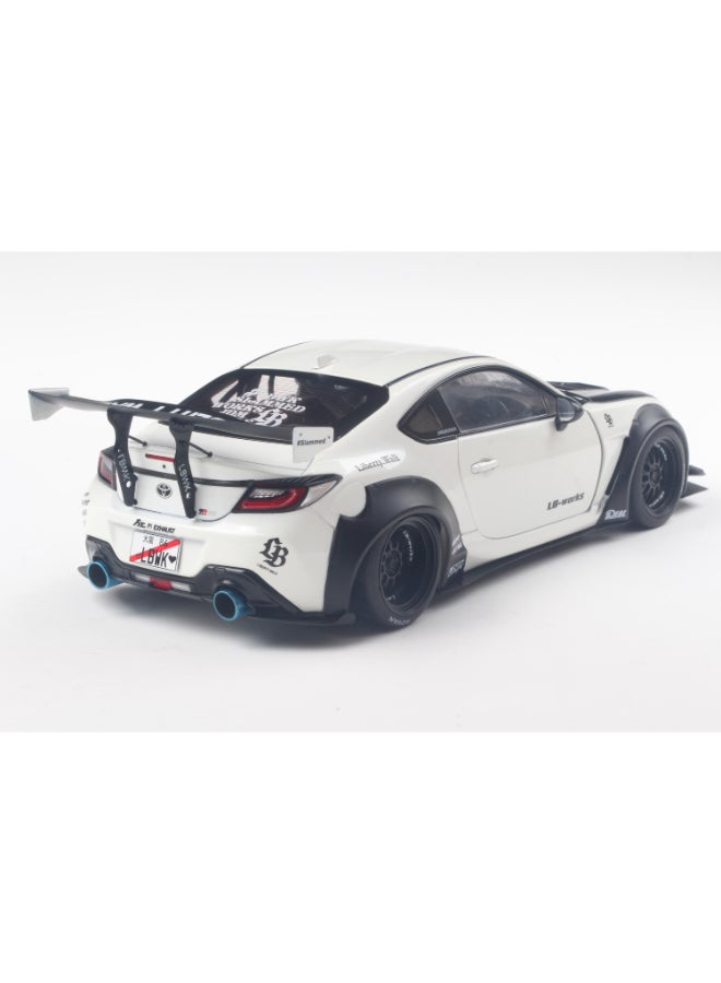 Solido Toyota GR86 LBWK Body Kit Pearl White 2024 Diecast Model Car, 1:18 Scale, Opening Front Doors, Steerable Wheels, Official Toyota Collector Display Model - Image 3