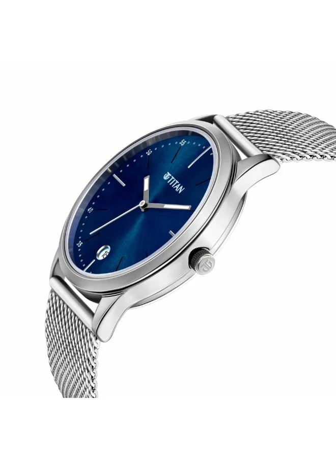 TITAN Men Analog Display Watch With Blue Stainless steel Strap - 1806SM04