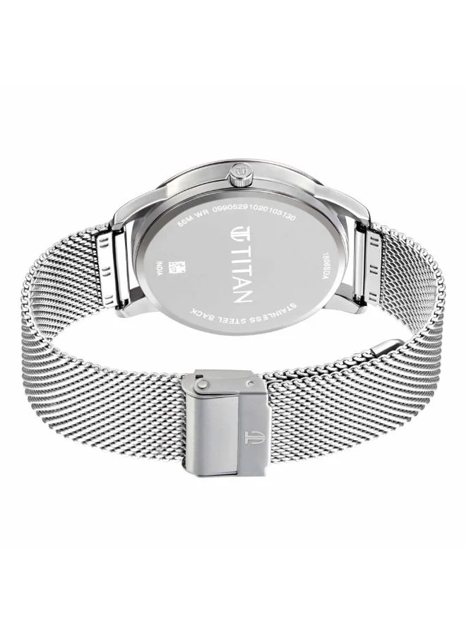 TITAN Men Analog Display Watch With Blue Stainless steel Strap - 1806SM04