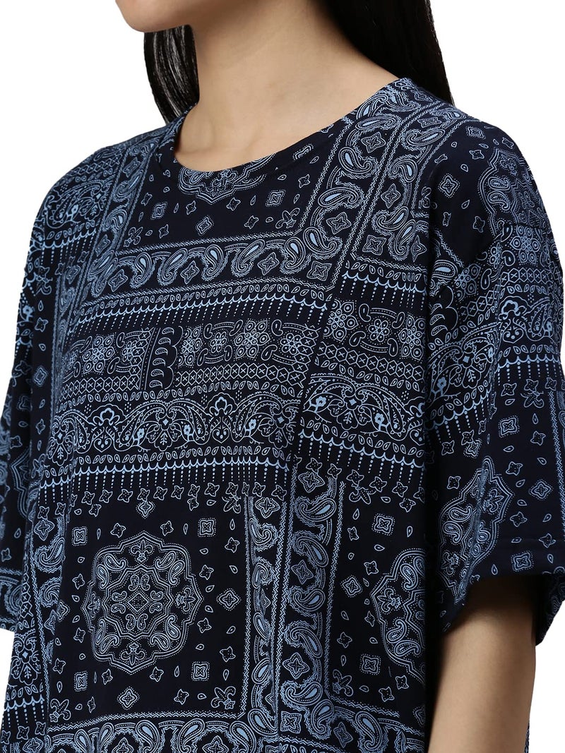 Veirdo Multicolour Oversized Cotton Crew Neck T-Shirt with Bandana Print for Women - Image 4