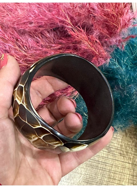 Heartfelt Design Authentic Processing Bone Bracelet Indian Design Diameter 7 cm Width 5 cm Women's Bracelet