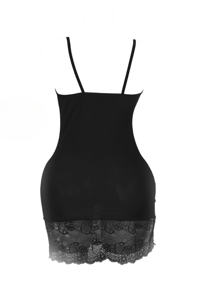 MANIKAN MANIKAN women's dress Elegant short  with a side slit and lace on the edges  - Image 4