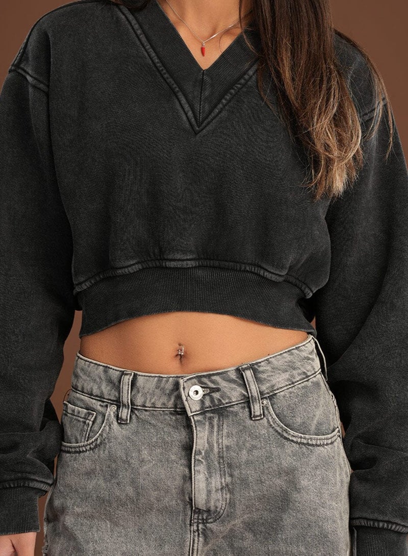 In Your Shoe Black Cropped V-Neck Sweatshirt - Image 2