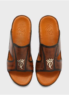 Posh La Vie Modern Classic Arabic Sandals  - Image 2