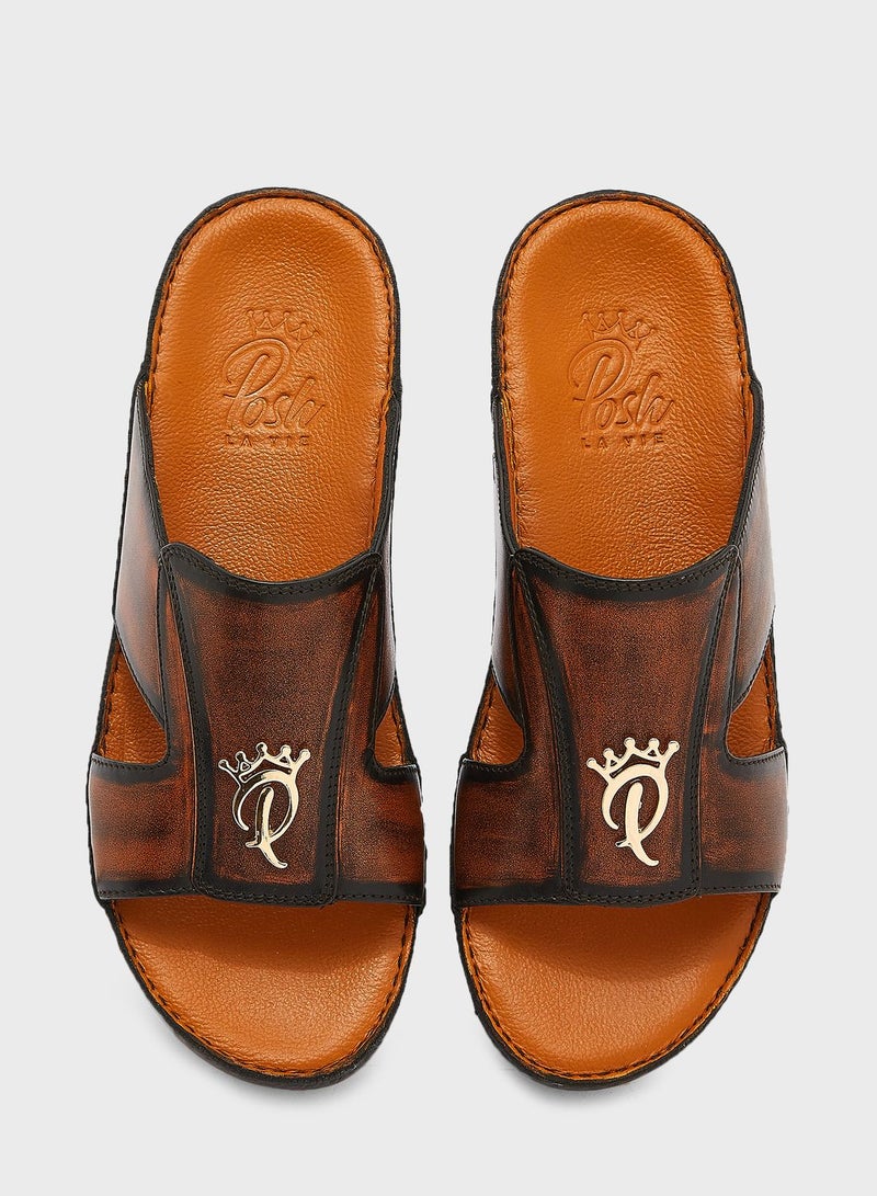 Posh La Vie Modern Classic Arabic Sandals - Image 2