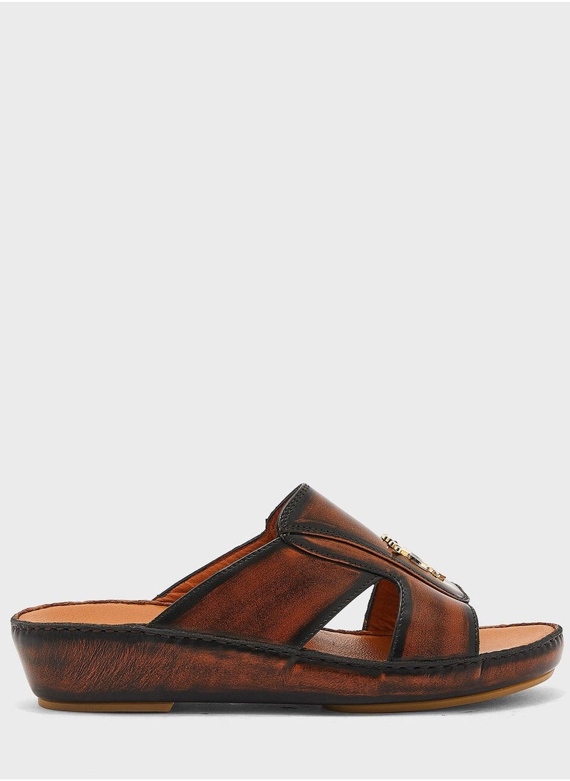 Posh La Vie Modern Classic Arabic Sandals - Image 1