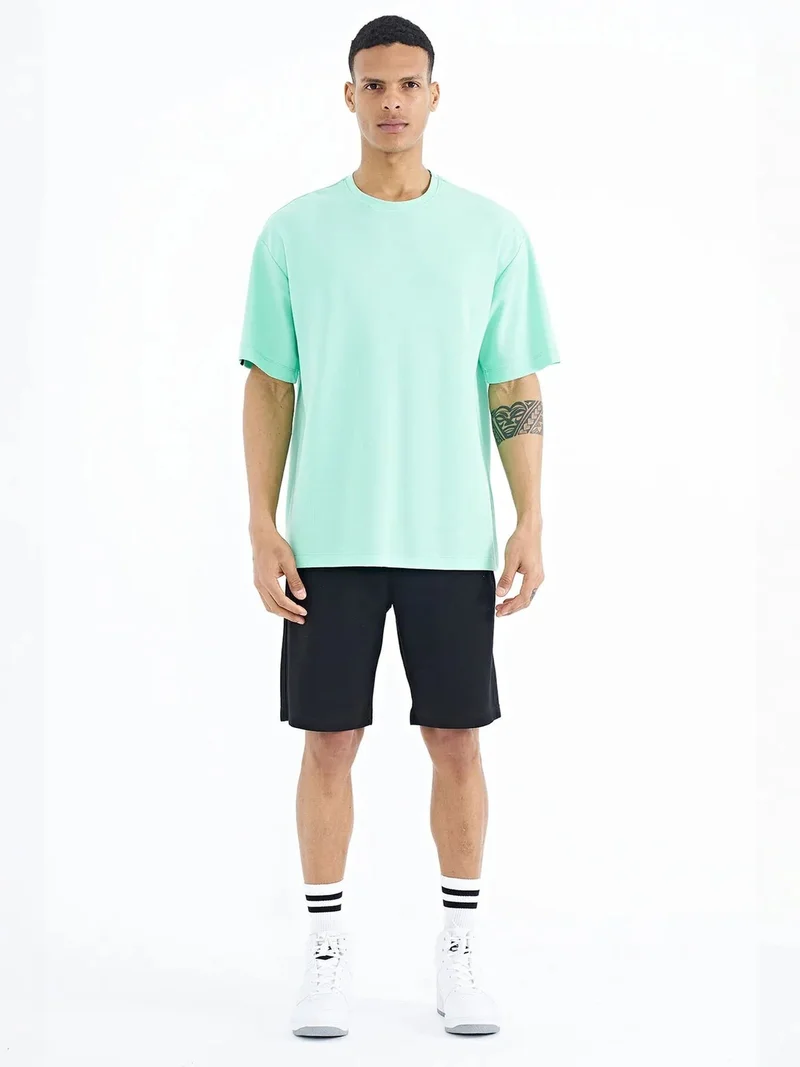 تومي لايف TOMMY Oversized Cotton-Blend Crew Neck T-Shirt With Patch