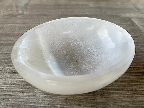 GAF TREASURES Gemstone Carved - 4" Selenite Oval Bowl, Selenite Crystal Polished Charging Bowl - Image 4