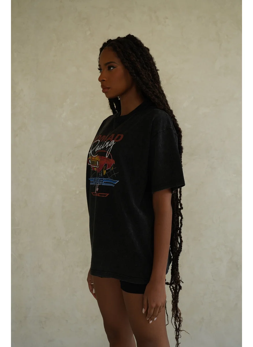نوماد Women's Acid Wash Graphic T-Shirt