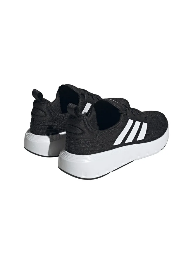 adidas سنيكرز سويفت رن 23 أسود رياضي