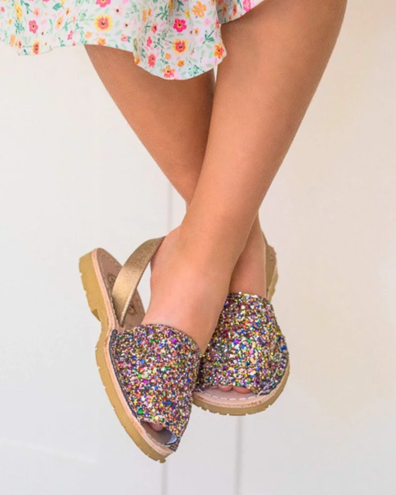 Girls Classic Avarca