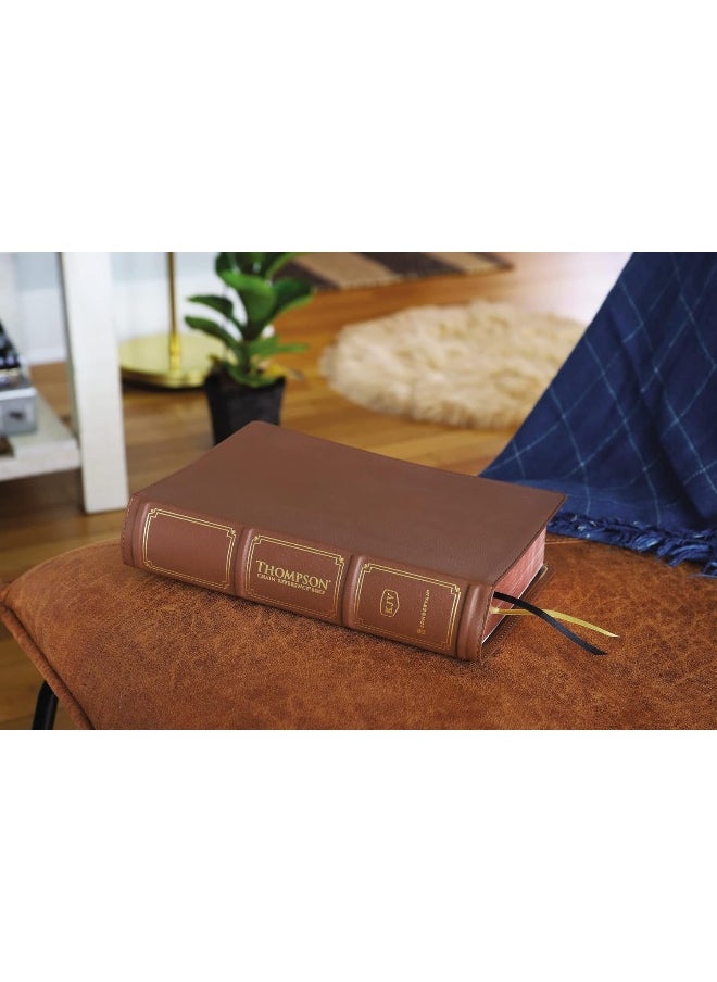 KJV, Thompson Chain-Reference Bible, Genuine Leather, Calfskin, Brown, Art Gilded Edges, Red Letter, Thumb Indexed, Comfort Print  - Image 2