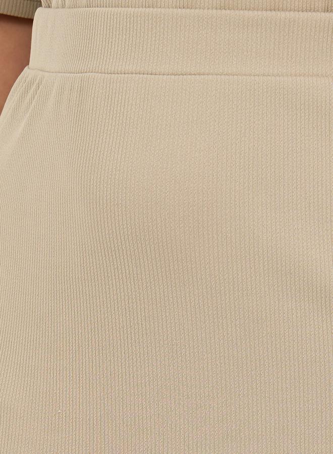 Styli Styli Plus Size Rib Knit A-Line Maxi Skirt - Image 3