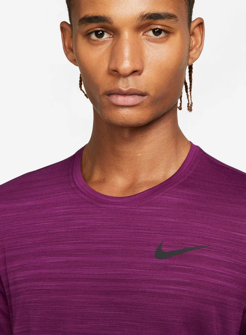 Nike Dri-Fit Superset T-Shirt