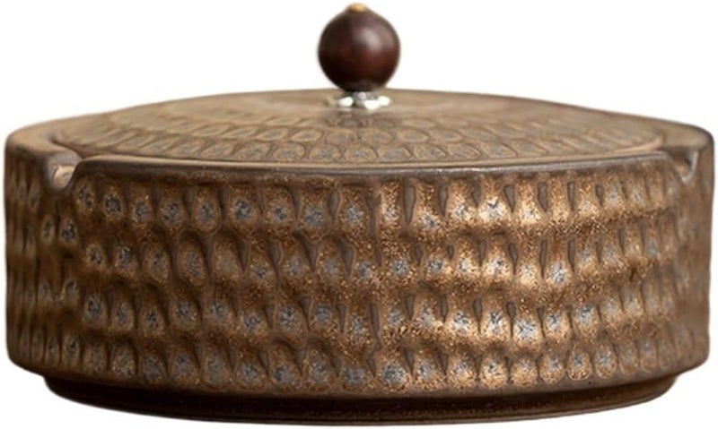 Brown Ceramic Ashtray With Lid For Living Room Chinese Home Decoration - Image 1