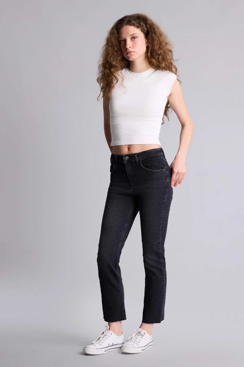 ديفاكتو Jeans