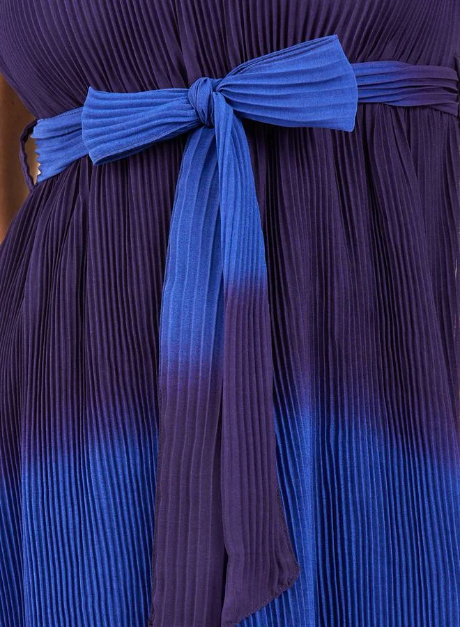Styli Sleeveless Halter Neck Aline Maxi Dress