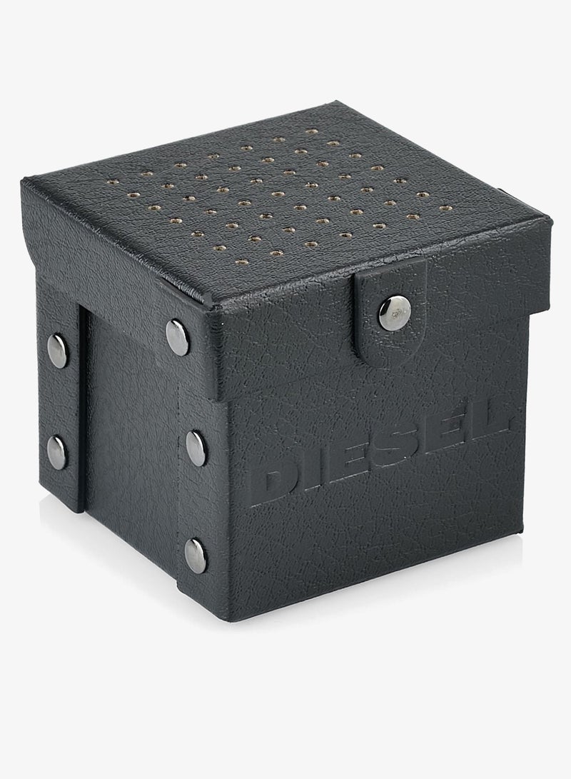 DIESEL Mega Chief Watch - Image 3