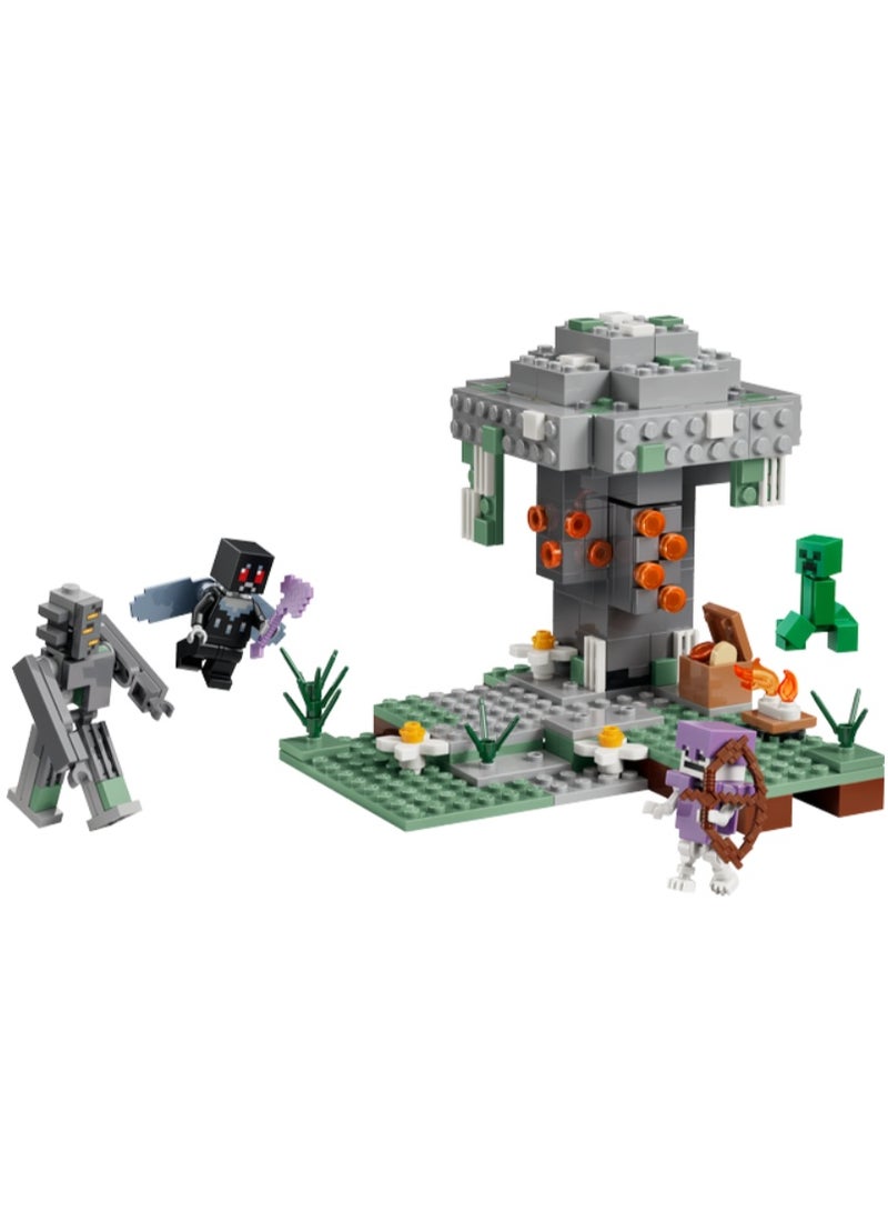 LEGO Minecraft The Pale Garden Building Set - Image 4