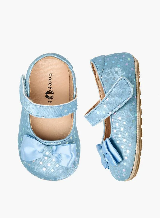 Barefeet Booties With Hook And Loop Closure