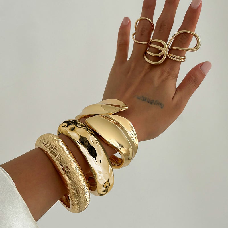 WU European and American Style Exaggerated Leaf Shiny Bracelet - Unique Irregular Stripe Open Cuff Jewelry - Image 1