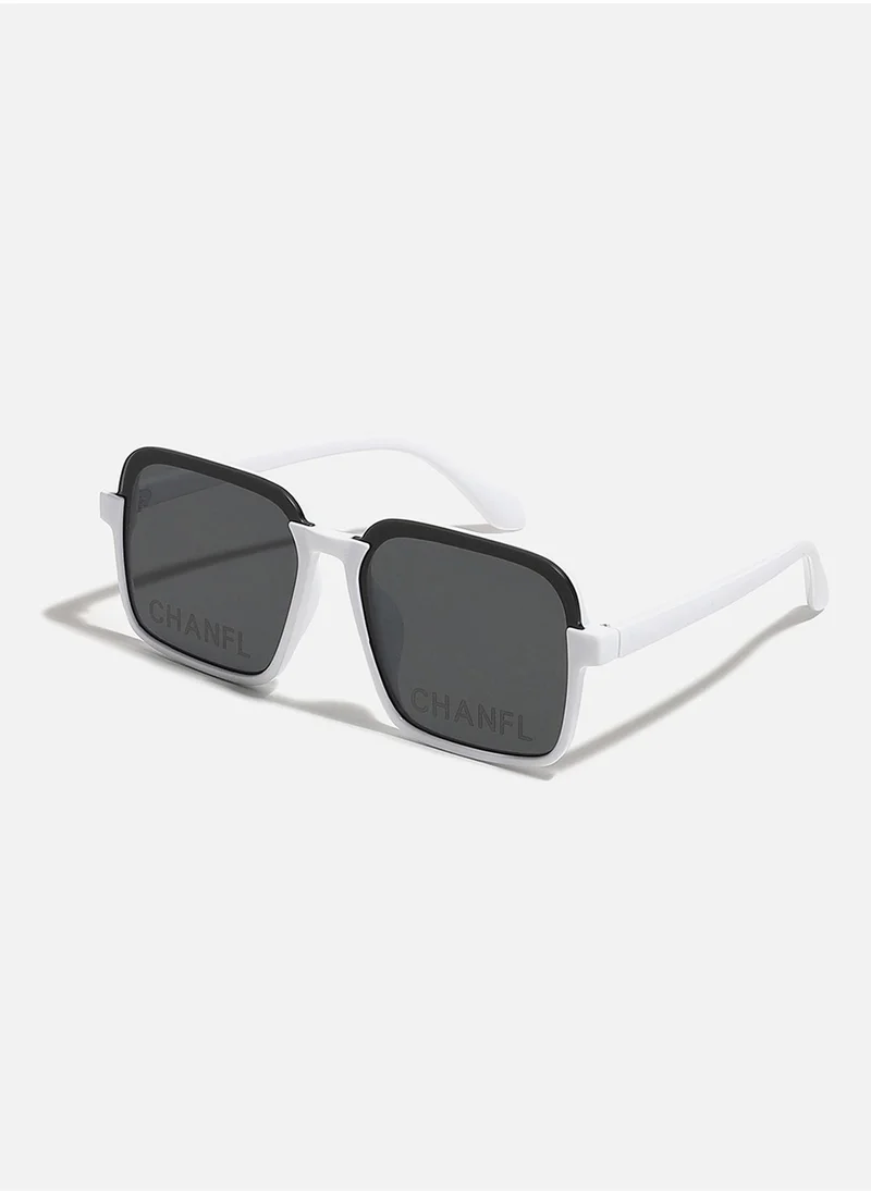 صوص هاوت White Frame Oversized Sunglasses