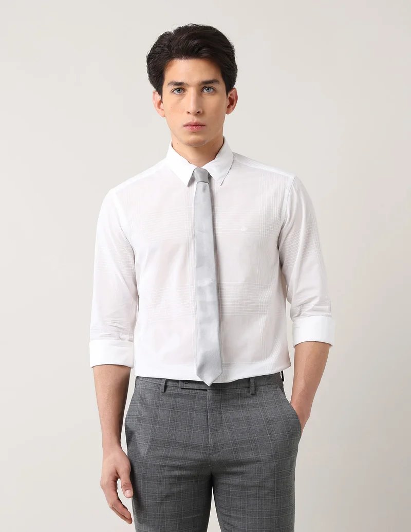 Arrow Manhattan Slim Fit Pure Cotton Shirt