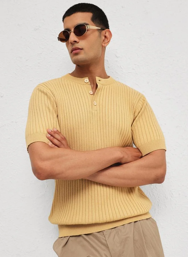 ساسافراس Men Beige Rib Relaxed Fit Henley T-Shirt