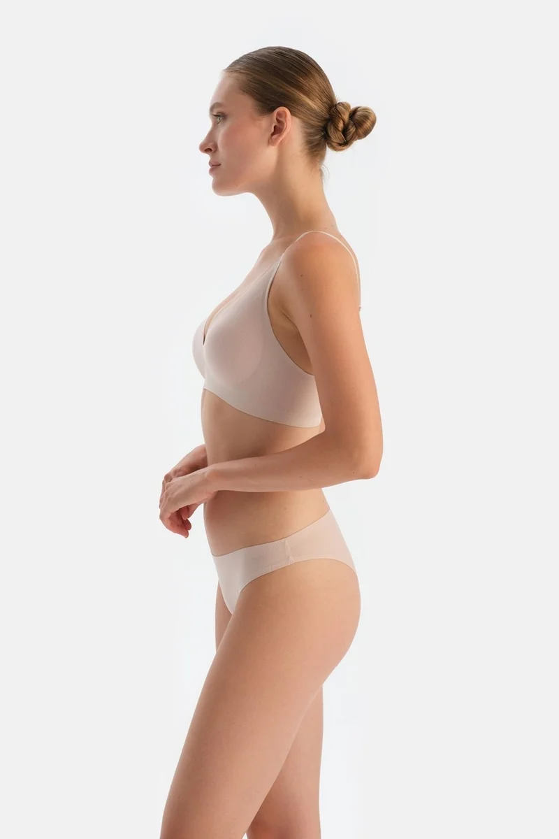 داجي Pudra 5152KC 2-Piece Camisole Brazilian Panties