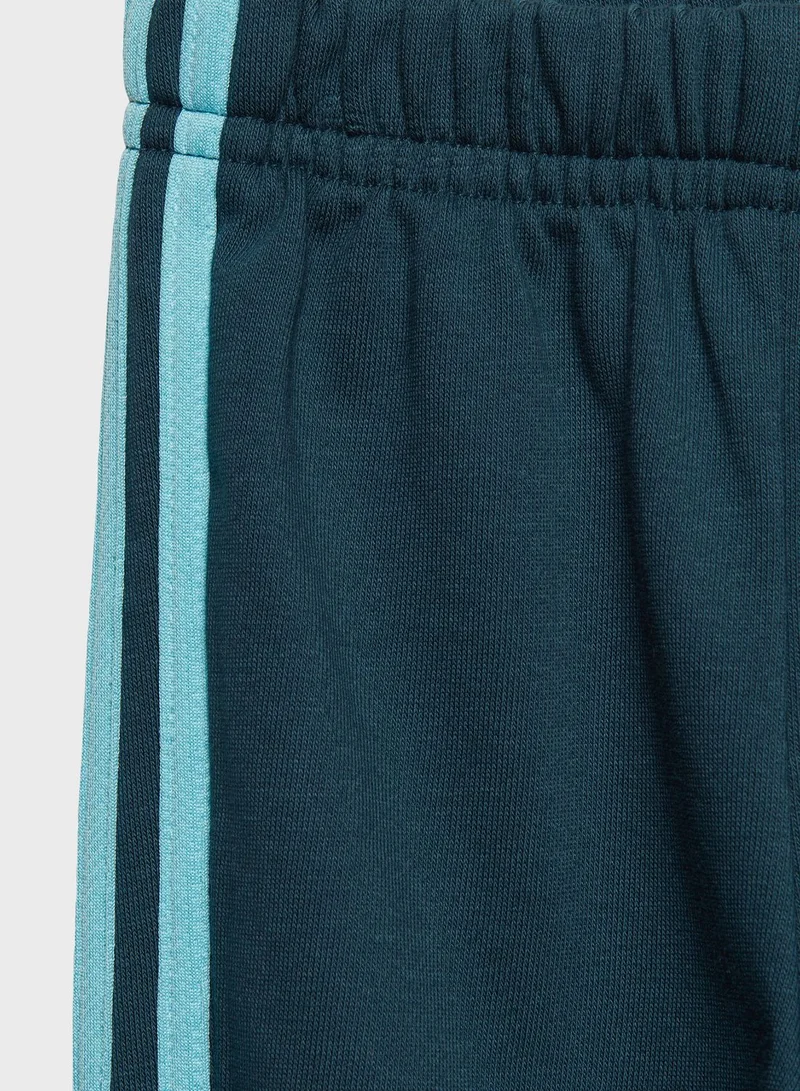 adidas طقم سويت شيرت وبنطال للأطفال