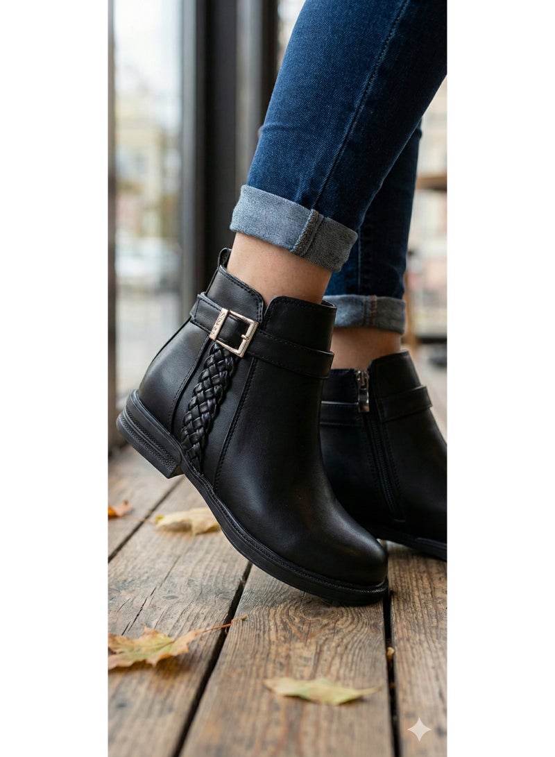 Half boot with side braid - Image 1