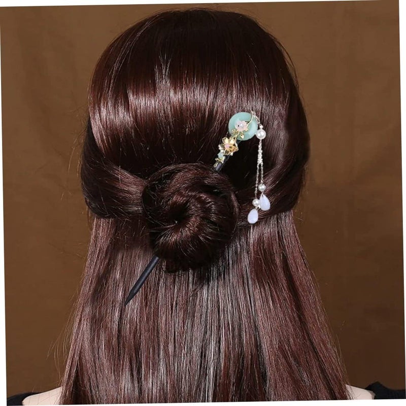 Floral tassel wooden disc hairpin with Hanfu cheongsam - Image 3