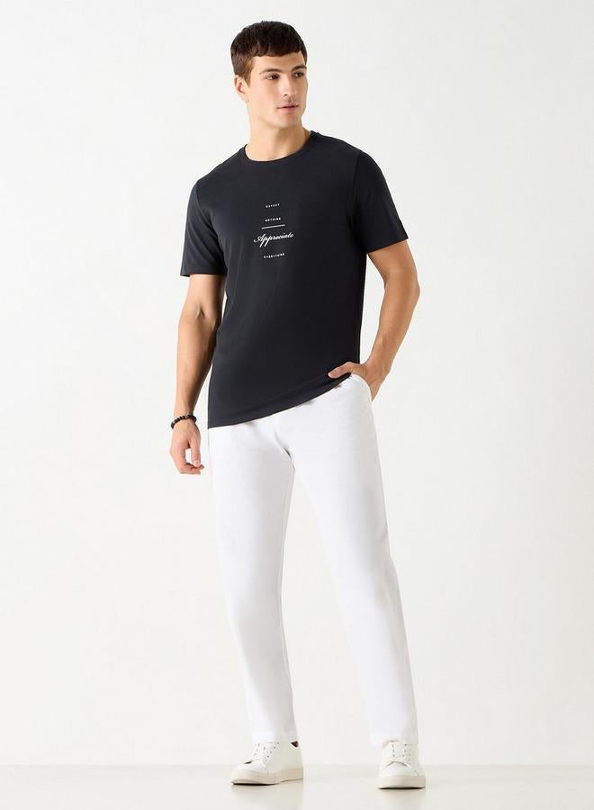 ايكونيك تيشيرت بياقة ضيقة وأكمام قصيرة وطبعات شعار من آيكونيك - Image 2