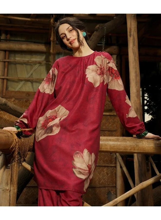  قصة كورتي نسائي وردي بزهور الخشخاش مع بنطلون