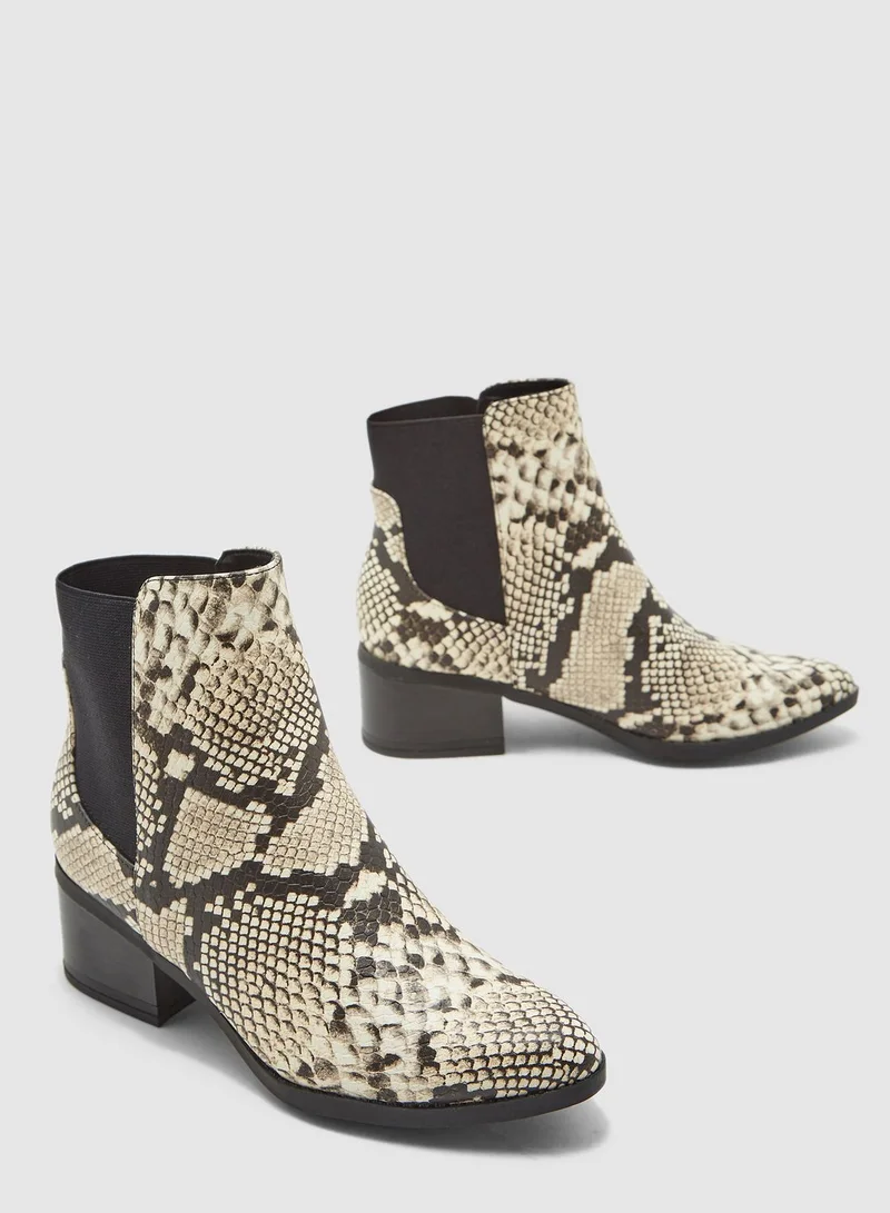 CALL IT SPRING Grilin Ankle Boot
