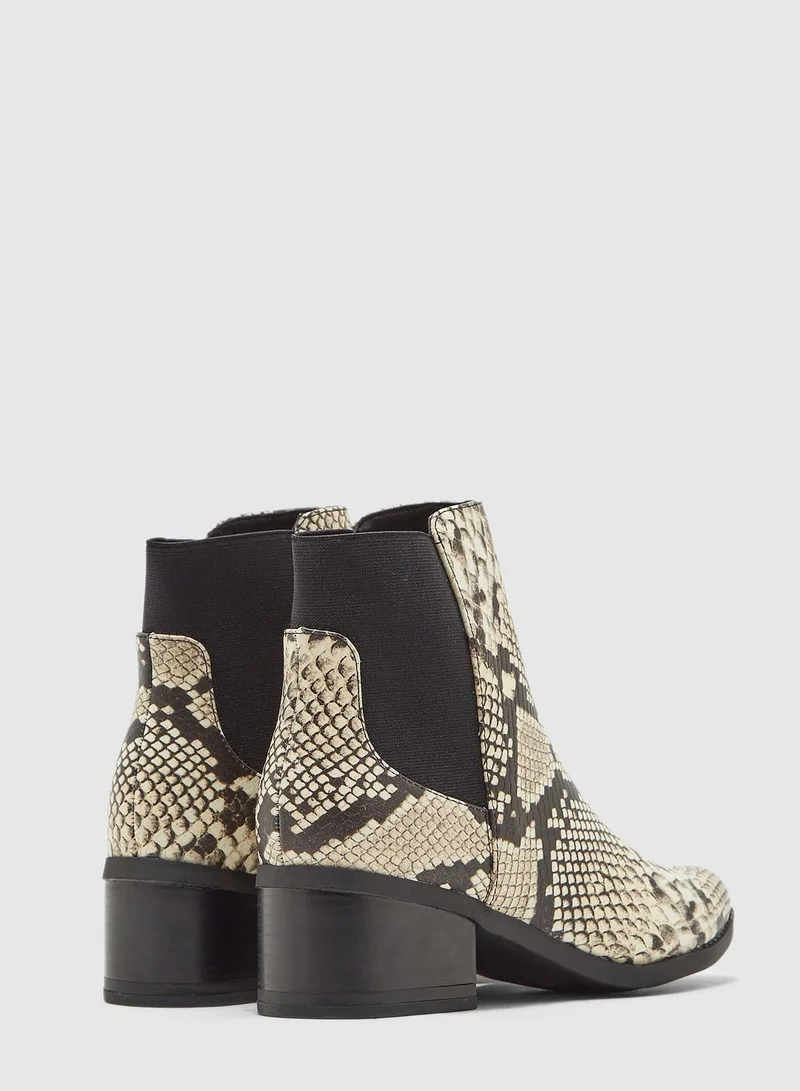 CALL IT SPRING Grilin Ankle Boot